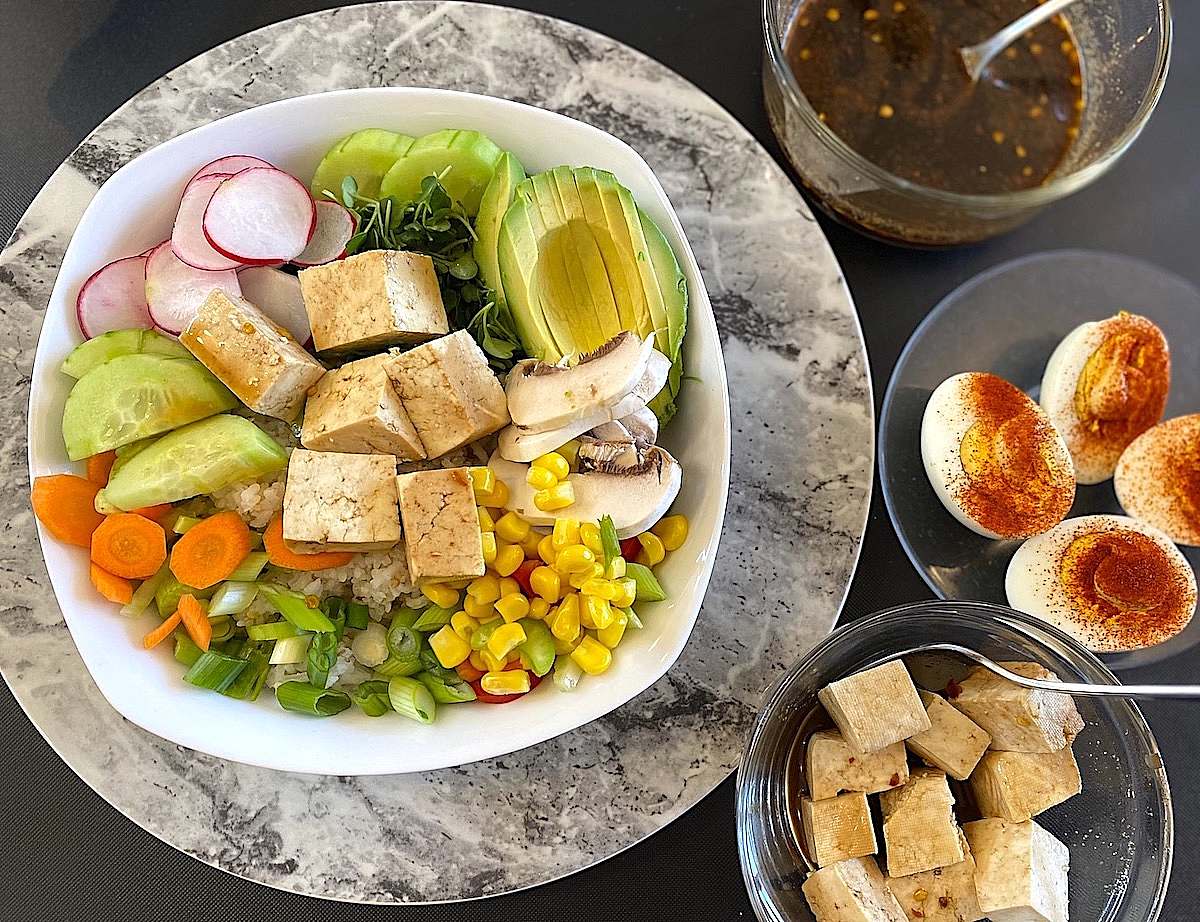Easy Vegetarian Tofu Poke Bowl with Microgreens